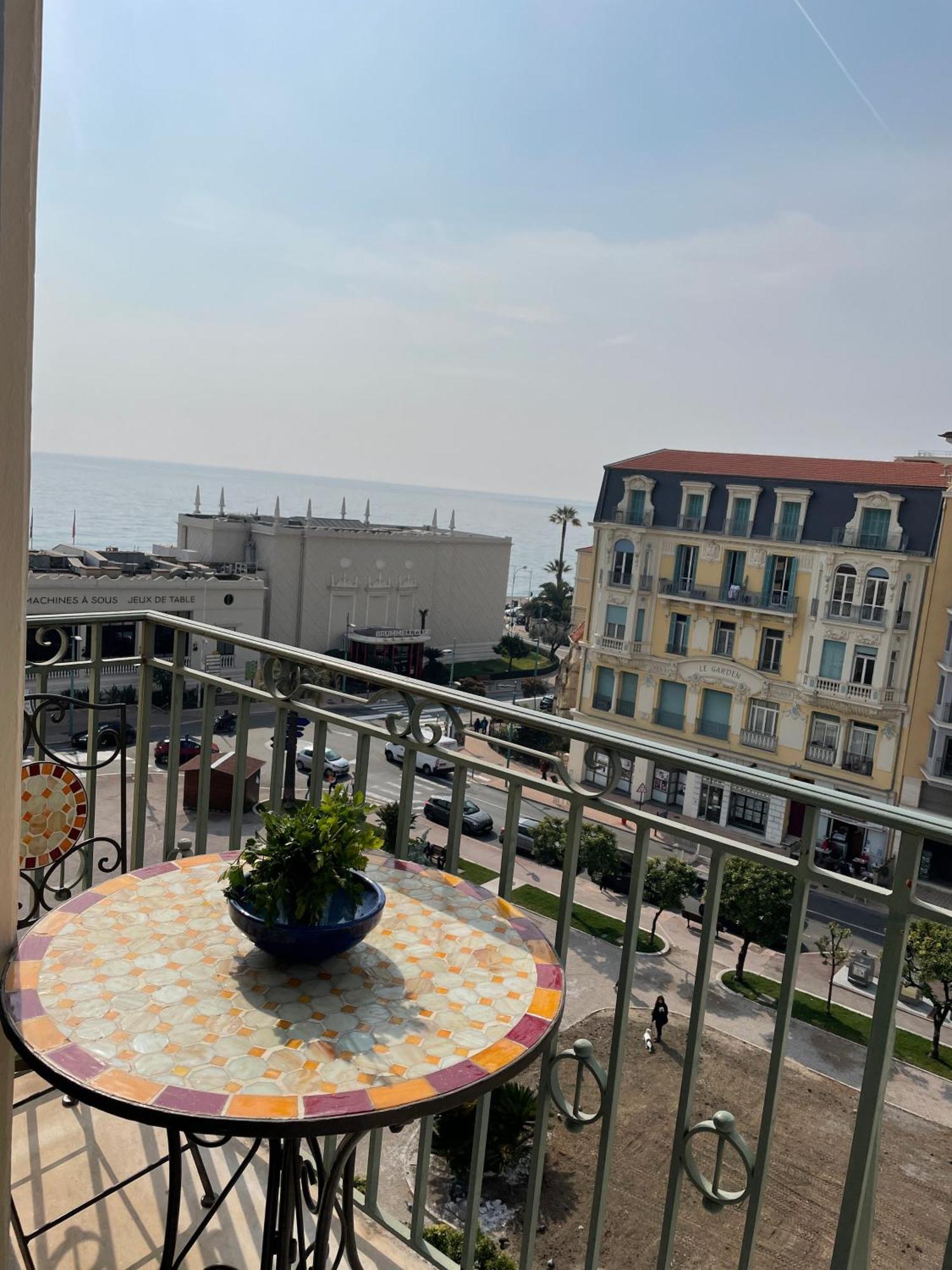 Menton Centre Vue Imprenable Sur Mer Et Jardin Bioves Esterno foto